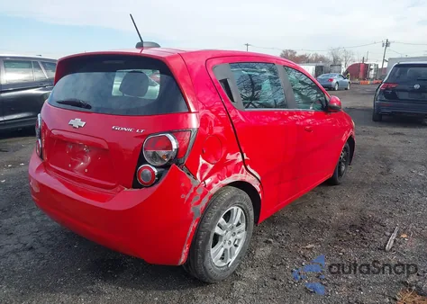 2015 Chevrolet Sonic Lt Auto из США, поврежденный, VIN 1G1JC6SGXF4194667